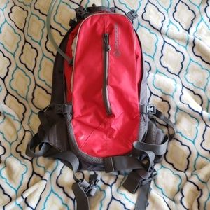 Outdoor Products mist 8.0 hydration day bag